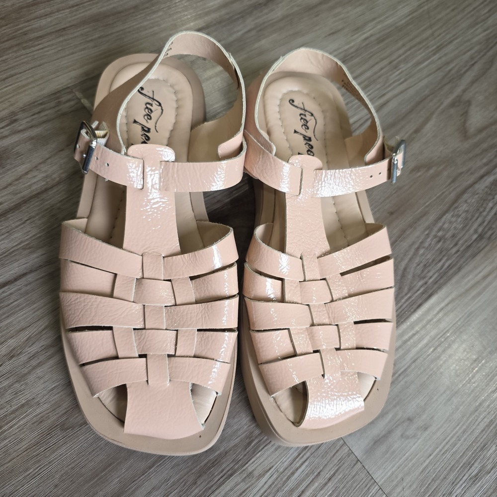Free People Finn Fisherman Platform Sandals in Pink Leather Sz 40 Made In Italy